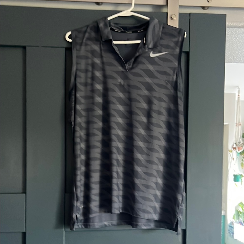 Nike Gray Dri-fit Golf Tank Top collared